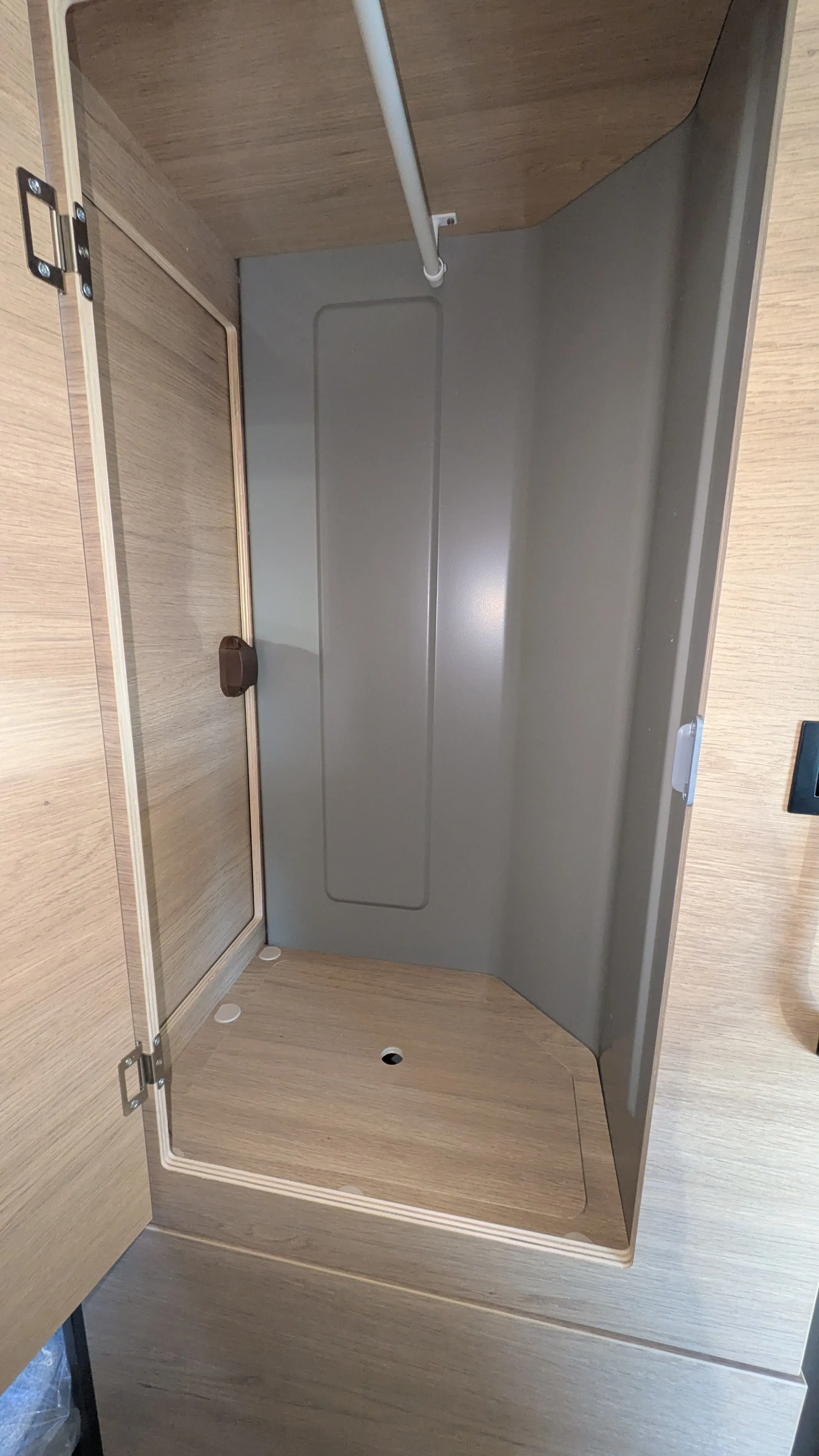 Image CAMPEREVE CAMPER VAN XL  