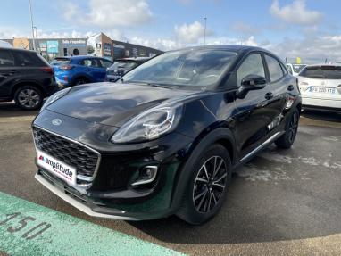 Voir le détail de l'offre de cette FORD Puma 1.0 EcoBoost 125 ch mHEV Titanium 6cv de 2021 en vente à partir de 205.9 €  / mois