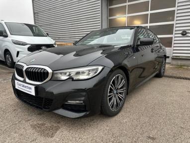 Voir le détail de l'offre de cette BMW Série 3 318dA MH 150ch M Sport de 2022 en vente à partir de 373.21 €  / mois