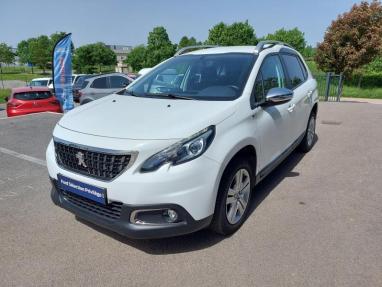 Voir le détail de l'offre de cette PEUGEOT 2008 1.6 BlueHDi 100ch Style de 2017 en vente à partir de 173.55 €  / mois