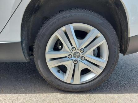 PEUGEOT 2008 1.6 BlueHDi 100ch Style à vendre à Dole - Image n°9