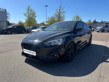 Voir le détail de l'offre de cette FORD Focus 1.5 EcoBlue 120ch ST-Line BVA de 2020 en vente à partir de 259.32 €  / mois