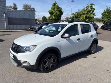 Voir le détail de l'offre de cette DACIA Sandero 1.0 SCe 75ch Urban Stepway de 2018 en vente à partir de 144.96 € / mois