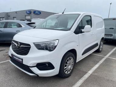 Voir le détail de l'offre de cette OPEL Combo Cargo L1H1 650kg 1.5 100ch S&S Pack Business de 2020 en vente à partir de 241.38 €  / mois
