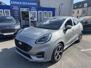 Voir le détail de l'offre de cette FORD Puma 1.0 EcoBoost Hybrid 125ch ST Line S&S Powershift de 2025 en vente à partir de 365.5 €  / mois