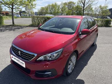 Voir le détail de l'offre de cette PEUGEOT 308 SW 1.5 BlueHDi 130ch S&S Allure de 2020 en vente à partir de 213.22 €  / mois