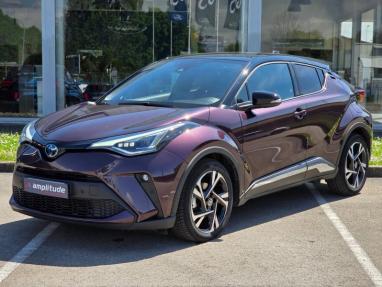 Voir le détail de l'offre de cette TOYOTA C-HR 1.8 Hybride 122ch Collection E-CVT de 2022 en vente à partir de 239.06 € / mois