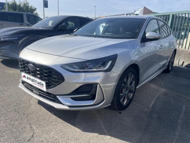 Voir le détail de l'offre de cette FORD Focus 1.0 Flexifuel mHEV 125 ch ST-Line Design de 2022 en vente à partir de 213.41 € / mois