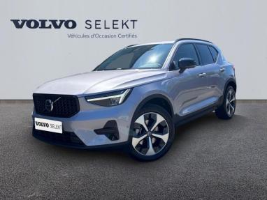 Voir le détail de l'offre de cette VOLVO XC40 B3 163ch Ultra DCT 7 de 2025 en vente à partir de 46 499 € 
