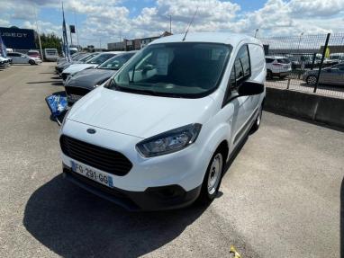 Voir le détail de l'offre de cette FORD Transit Courier 1.0E 100 ch Ambiente de 2019 en vente à partir de 163.53 € / mois