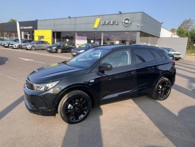 Voir le détail de l'offre de cette OPEL Grandland X 1.2 Turbo 130ch GS de 2023 en vente à partir de 21 999 € 