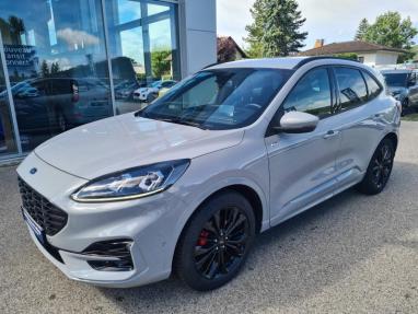 Voir le détail de l'offre de cette FORD Kuga 2.5 Duratec 190ch FHEV E85 Graphite Tech Edition BVA de 2023 en vente à partir de 33 499 € 