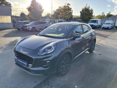 Voir le détail de l'offre de cette FORD Puma 1.0 EcoBoost 125ch mHEV Titanium 6cv de 2021 en vente à partir de 198.76 €  / mois