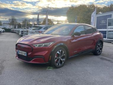 Voir le détail de l'offre de cette FORD Mustang Mach-E 351ch Extended Range 99kWh Premium AWD de 2021 en vente à partir de 323.82 €  / mois